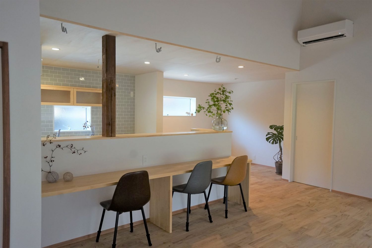 ちょうちんが灯る温かいお家