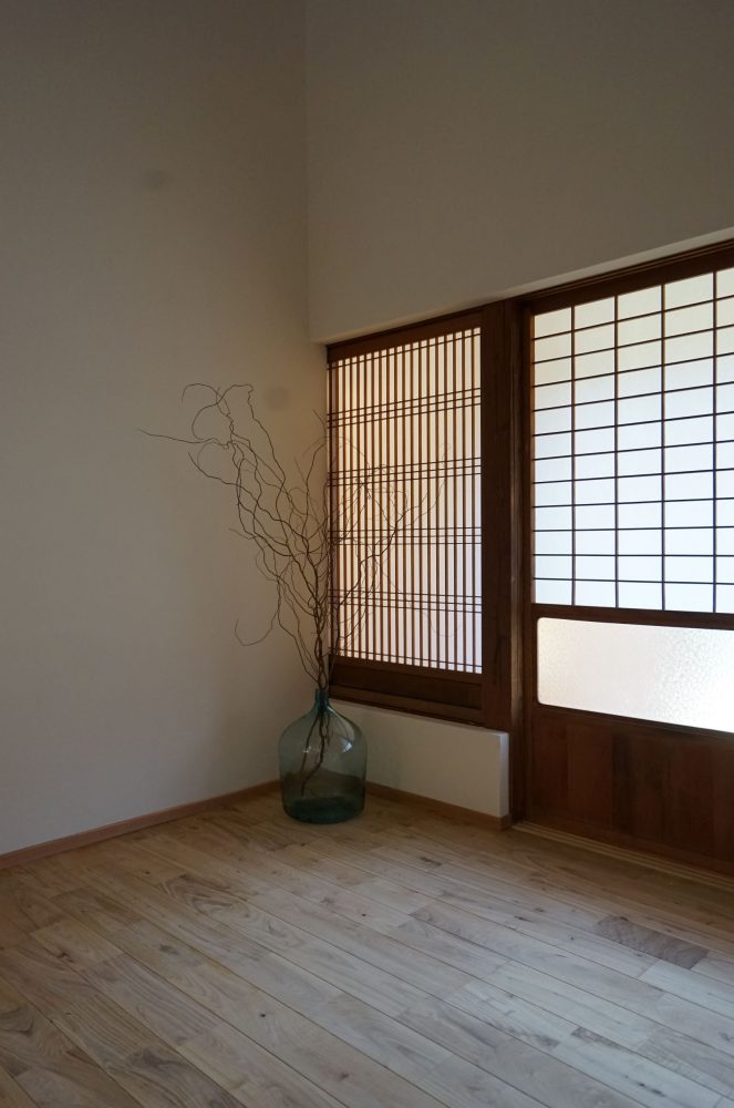 ちょうちんが灯る温かいお家