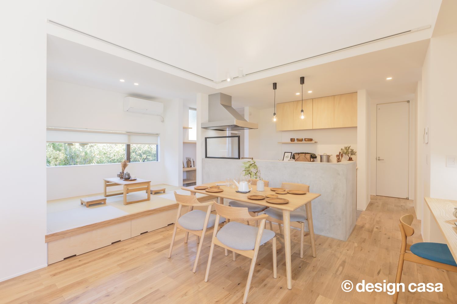 家族の温かみに包まれたフラットな家