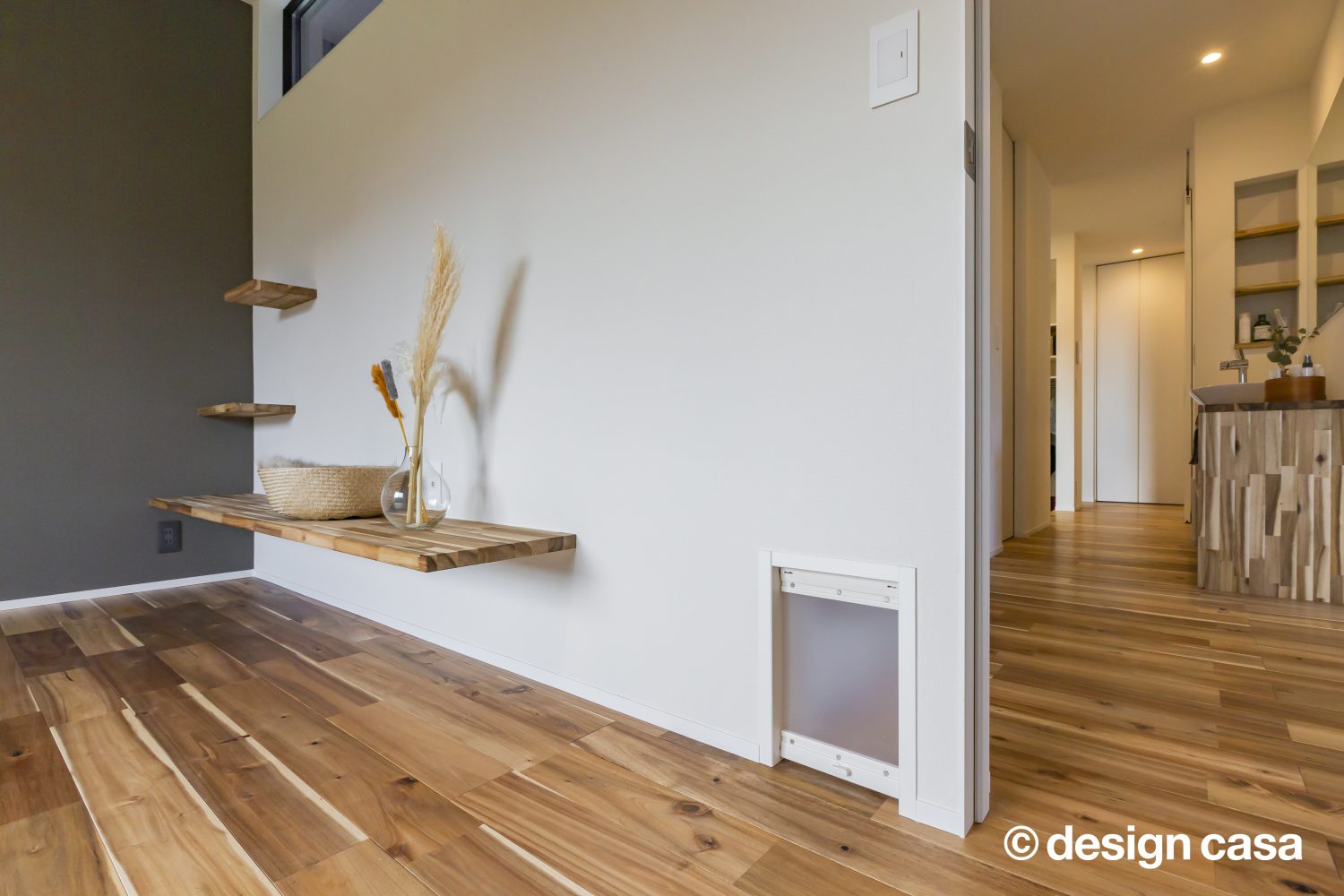 開放的なスカイバスを楽しむ家