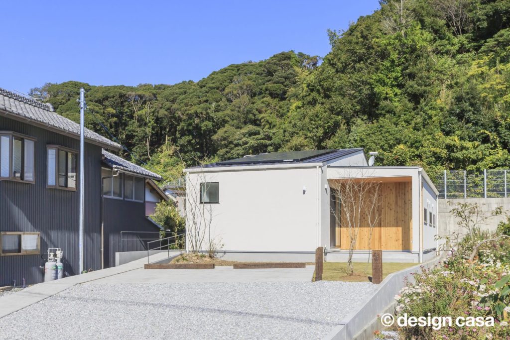 家族の温かみに包まれたフラットな家