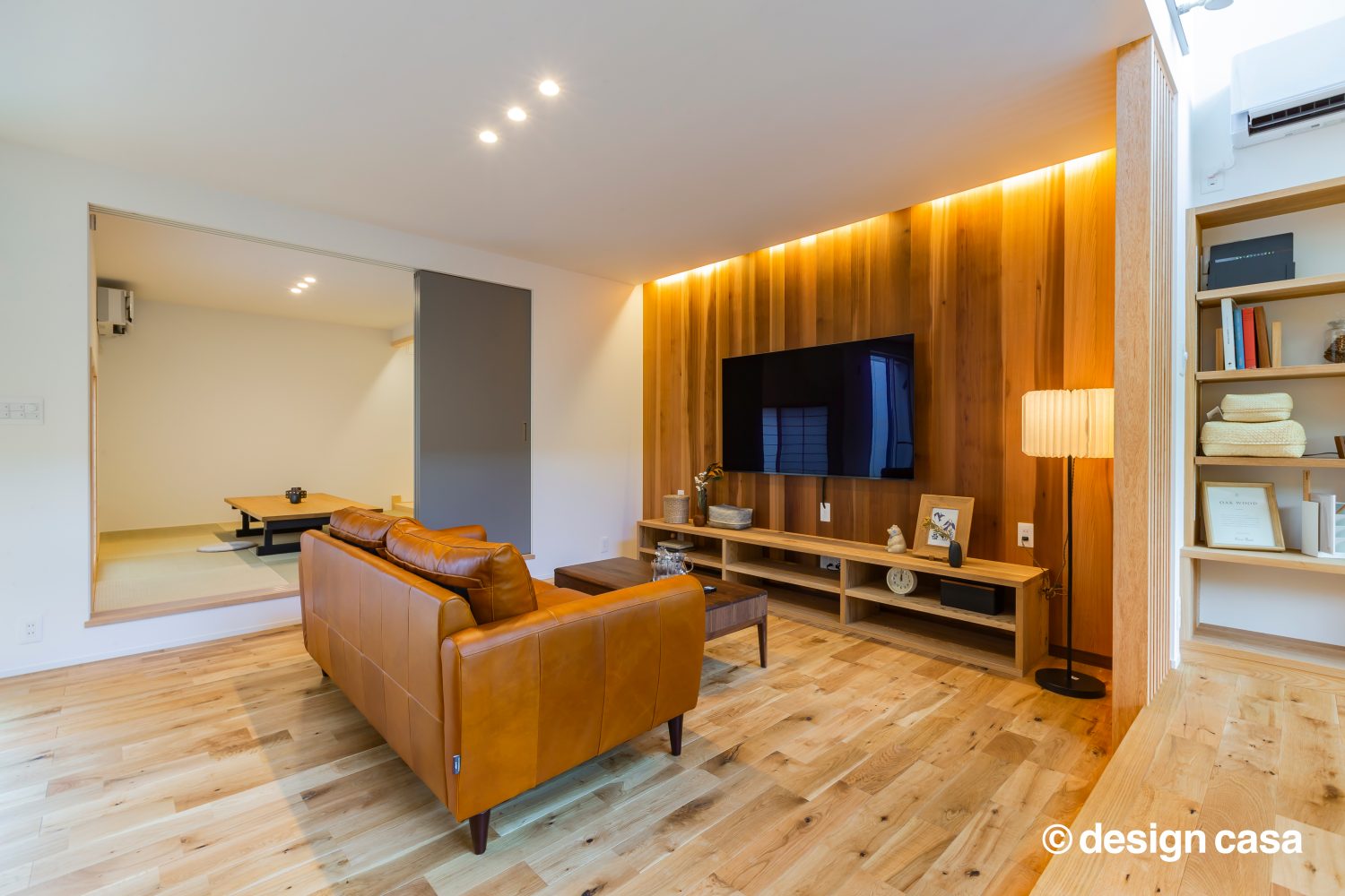 時の移ろいと彩りを楽しむ家