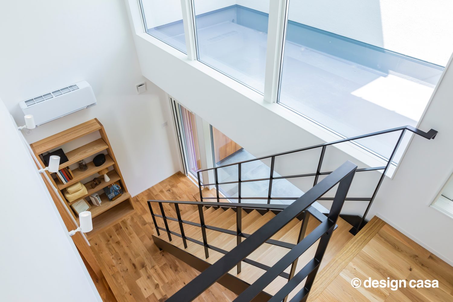 時の移ろいと彩りを楽しむ家