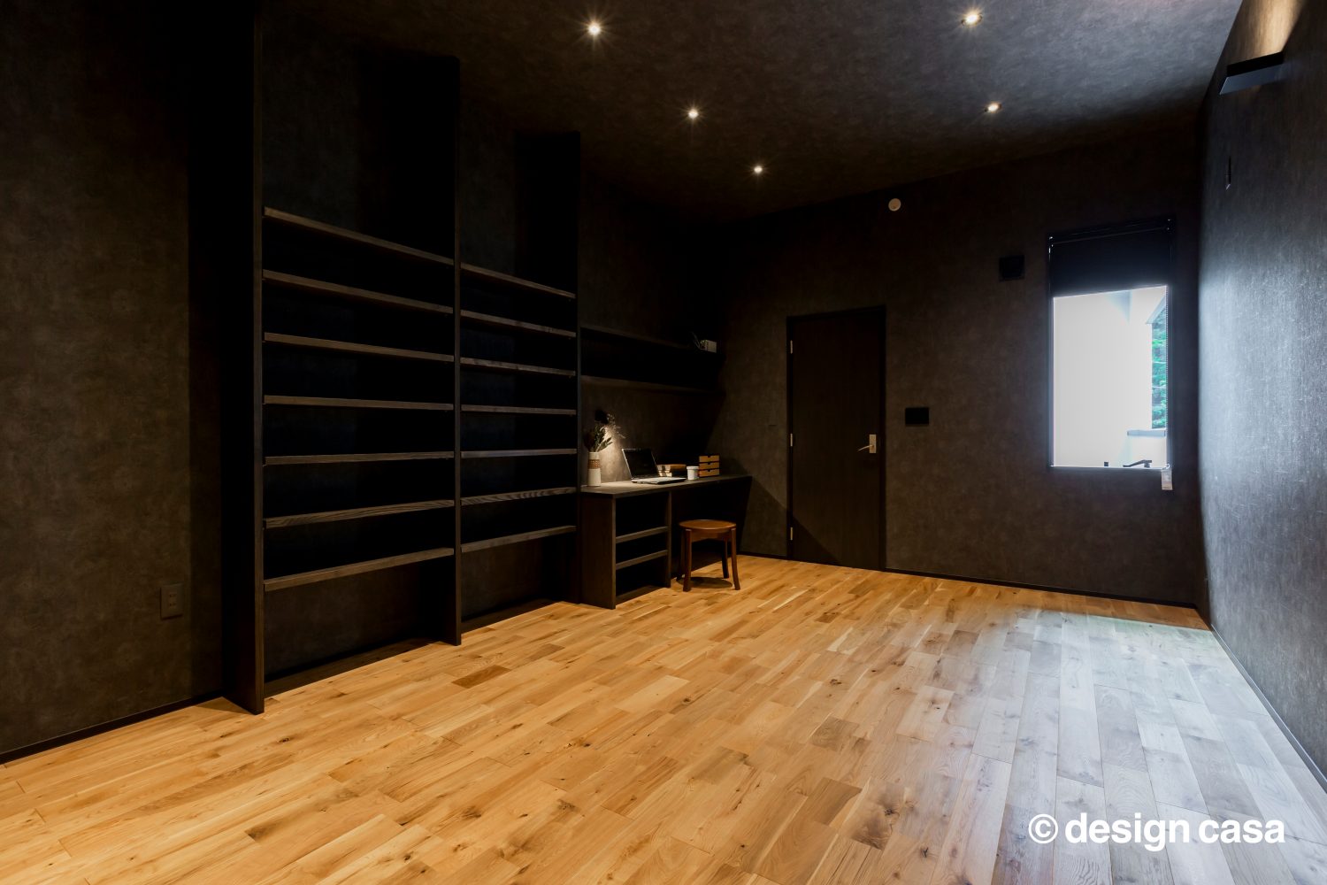 時の移ろいと彩りを楽しむ家