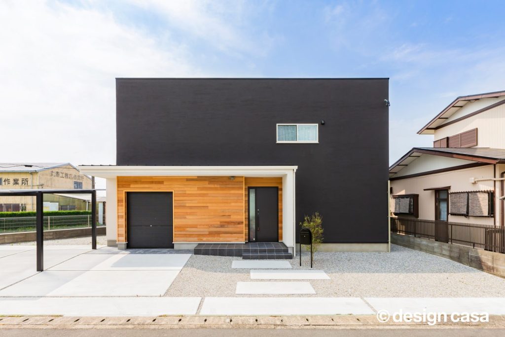 人が集い、趣味を楽しむ家