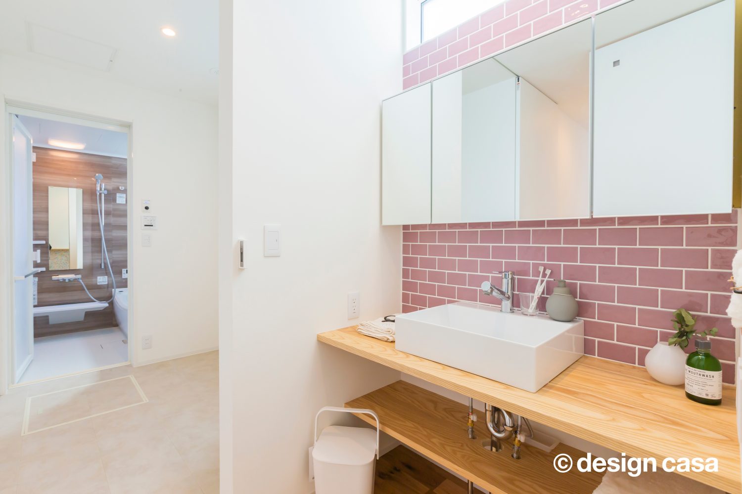 人が集い、趣味を楽しむ家