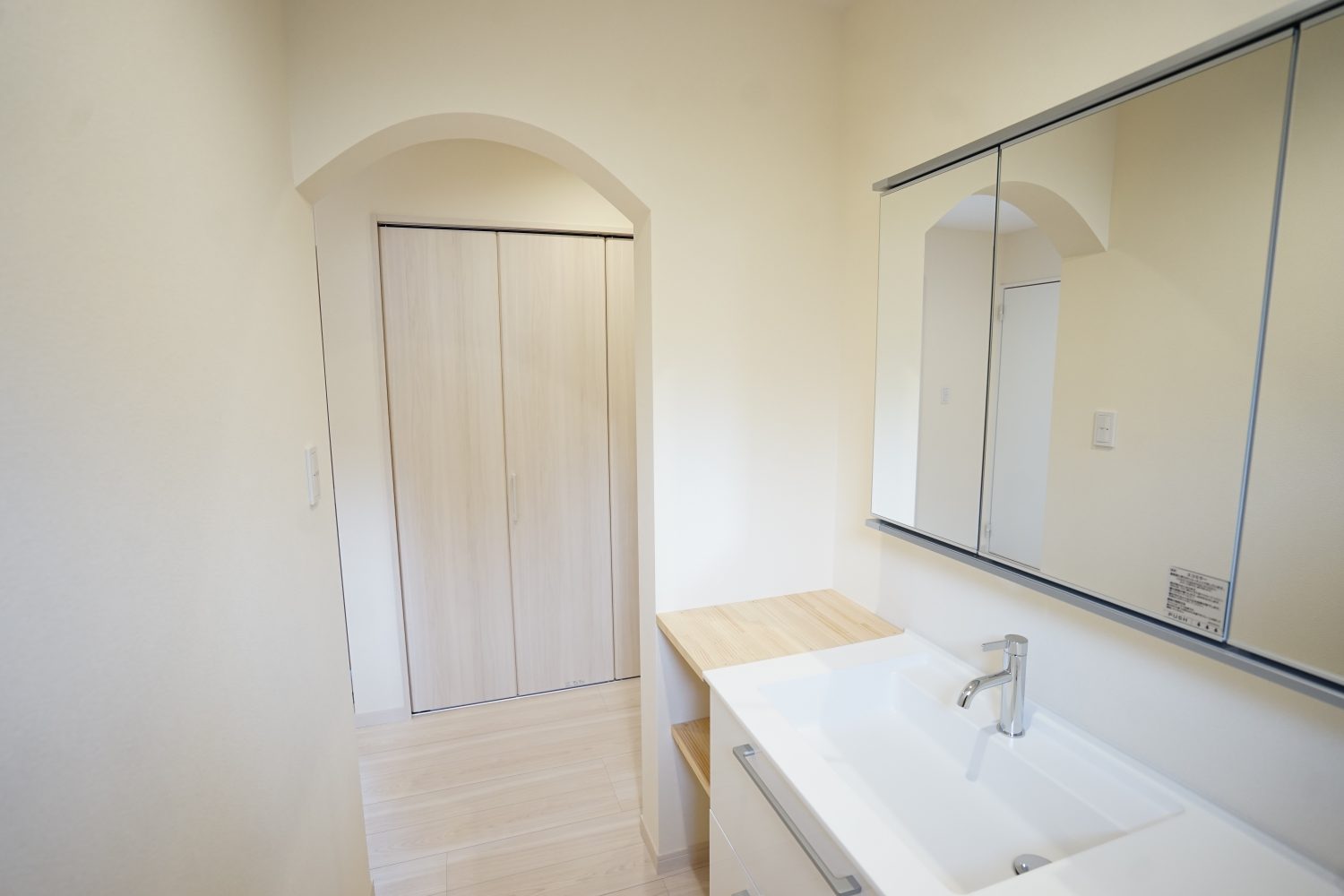 家族が集うシアタールームのある家