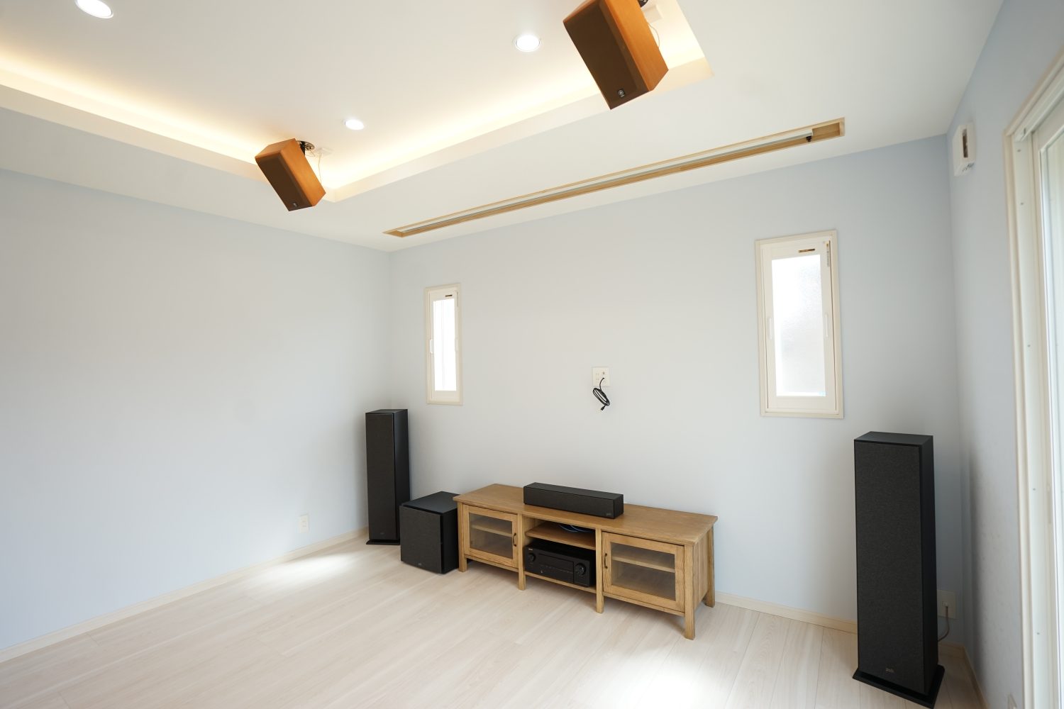 家族が集うシアタールームのある家