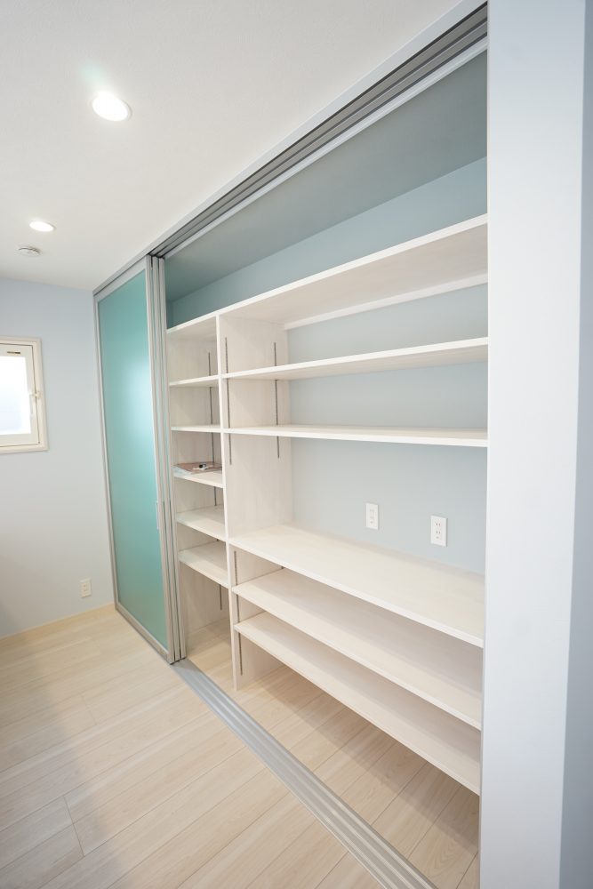 家族が集うシアタールームのある家