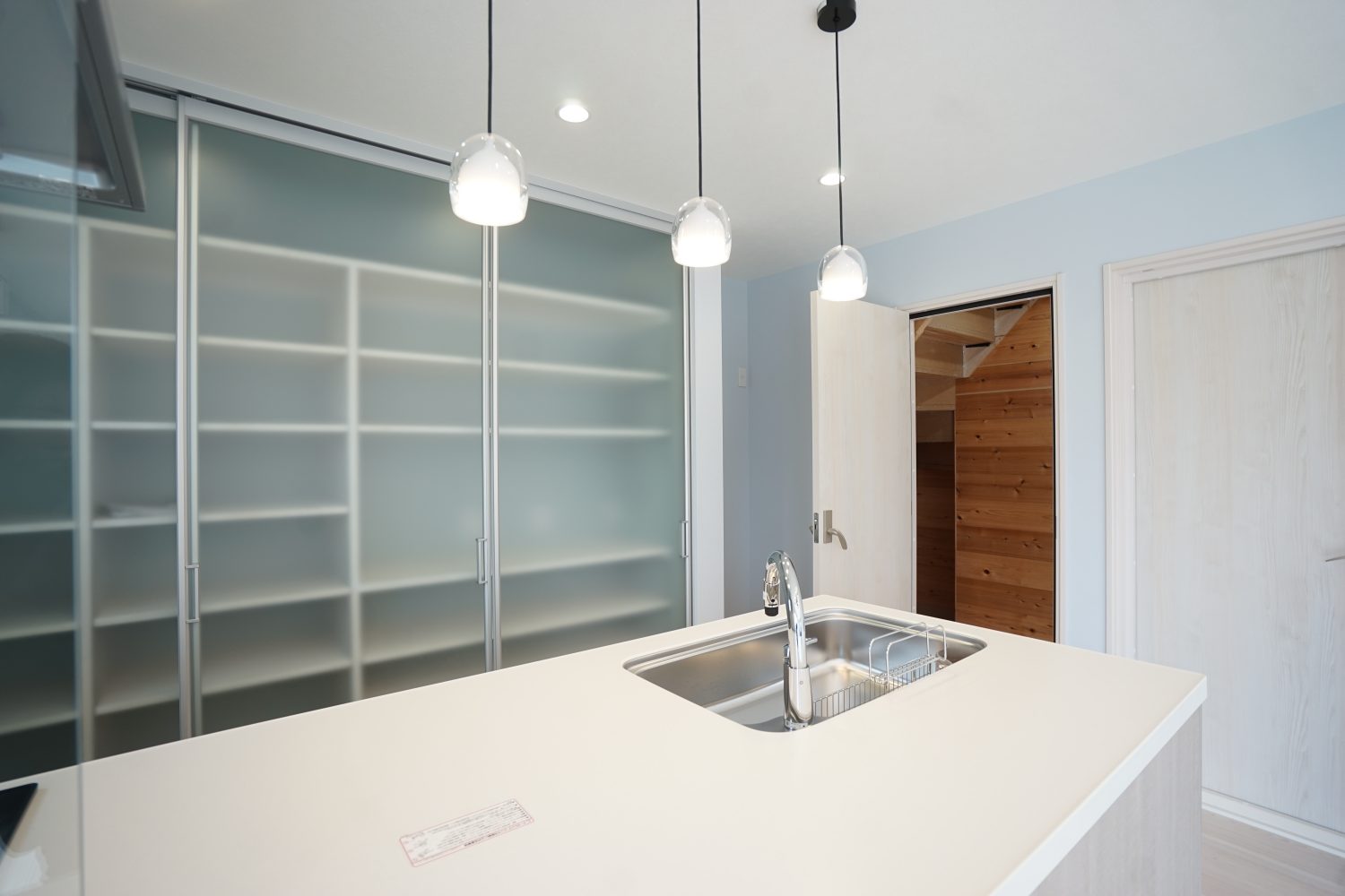 家族が集うシアタールームのある家